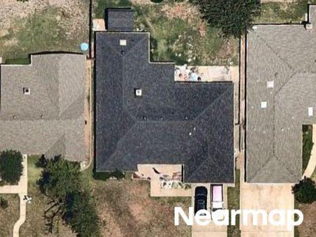 NW 94th St