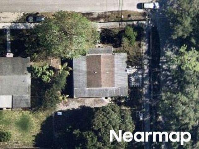 NW 100th St