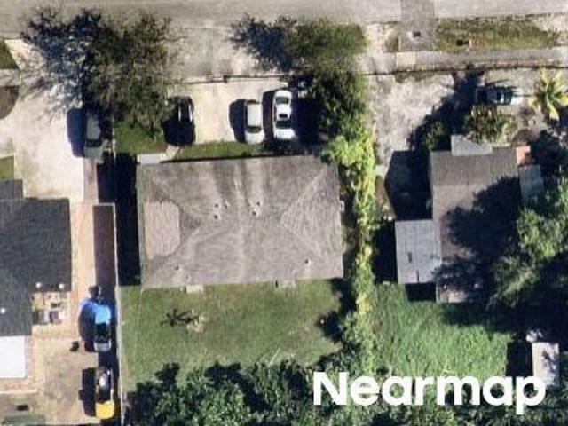 NW 101st St
