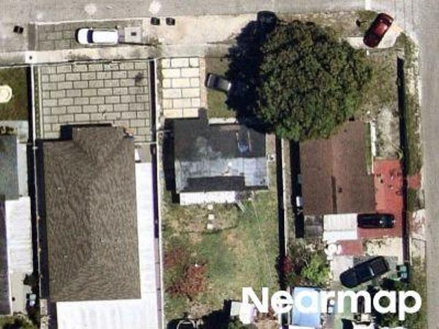 NW 101st St