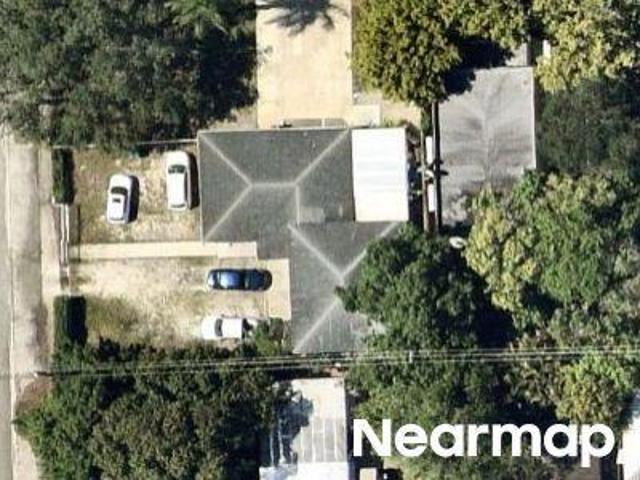 NW 11th Ave