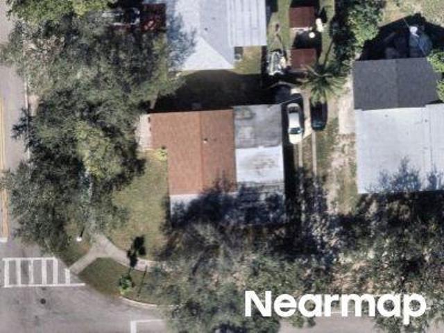 NW 12th Ave