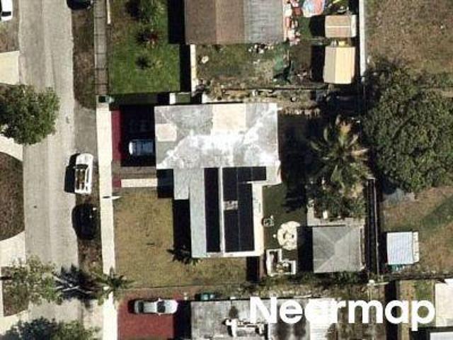 NW 17th Pl