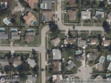 NW 15th St
