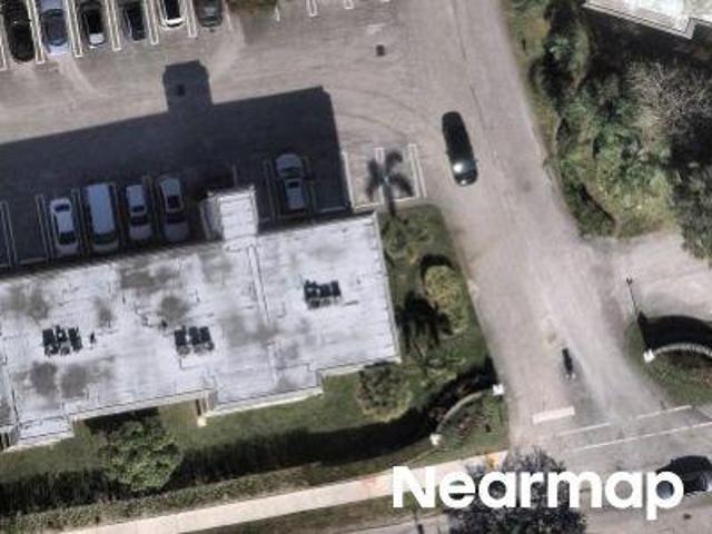 NW 16th St