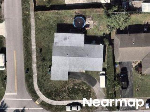 NW 187th St