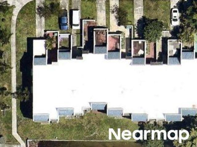 NW 19th St # 18