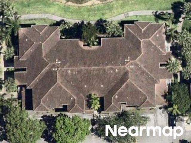NW 1st Ct Apt 10201