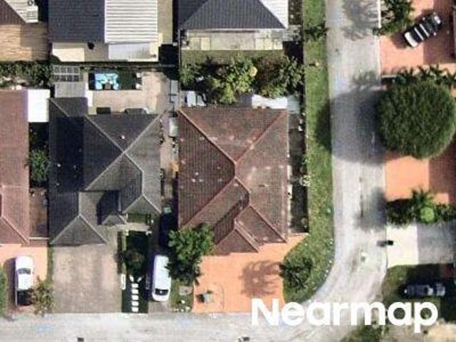 NW 201st St
