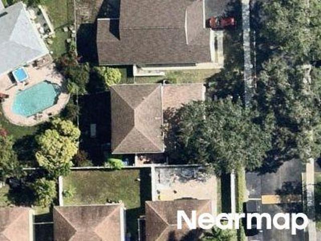 NW 207th Ave