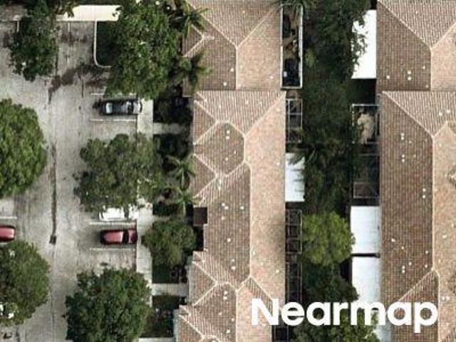 NW 208th Dr