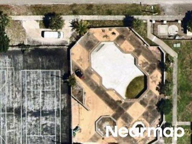 NW 21st St # 33e