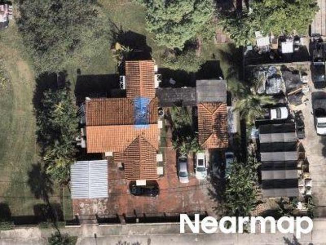 NW 26th St