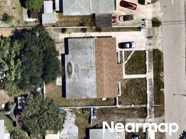 NW 33rd Ct