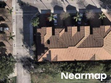 NW 33rd St