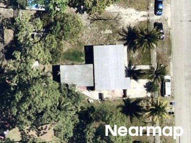 NW 37th Pl