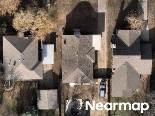 NW 34th St
