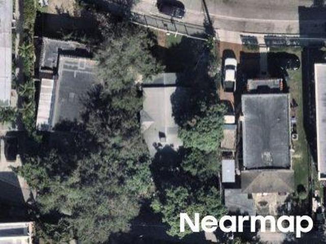 NW 34th St
