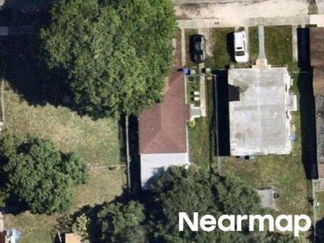 NW 35th St