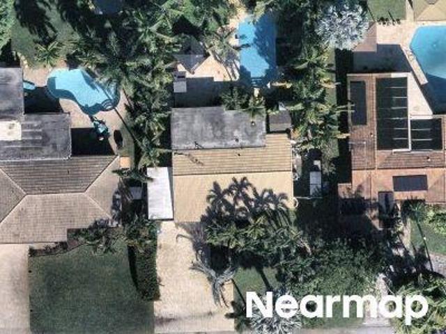 NW 36th St