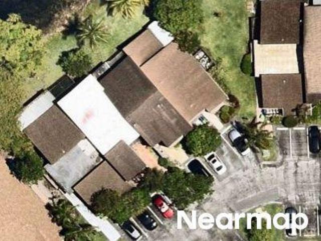 NW 38th Pl