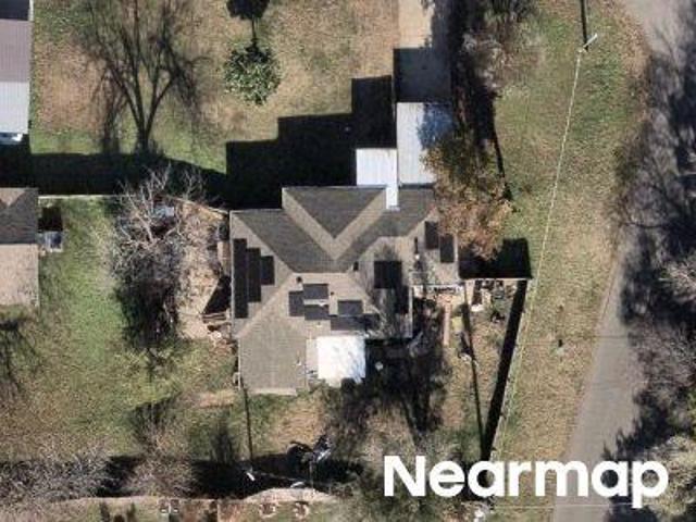 NW 38th St