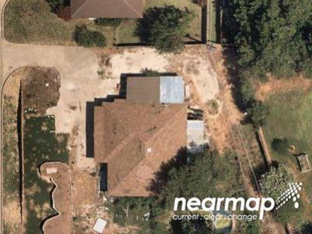 NW 38th St
