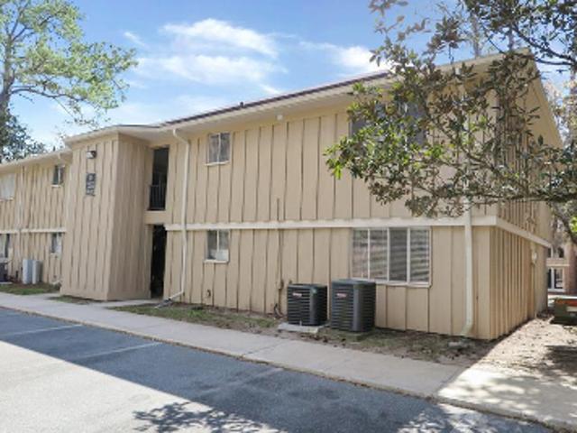 NW 39th Rd Apt 210