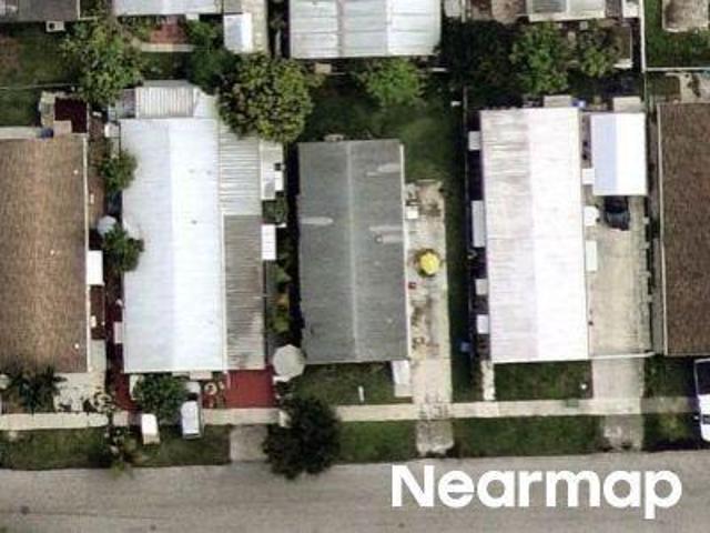 NW 3rd St