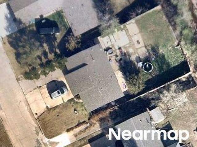 NW Austin Dr
