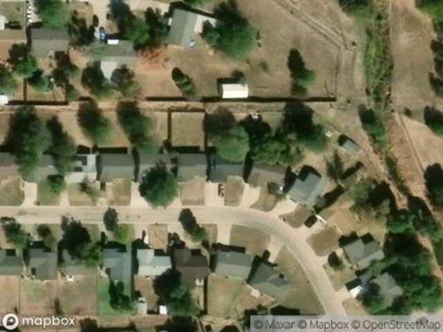 NW Compass Dr