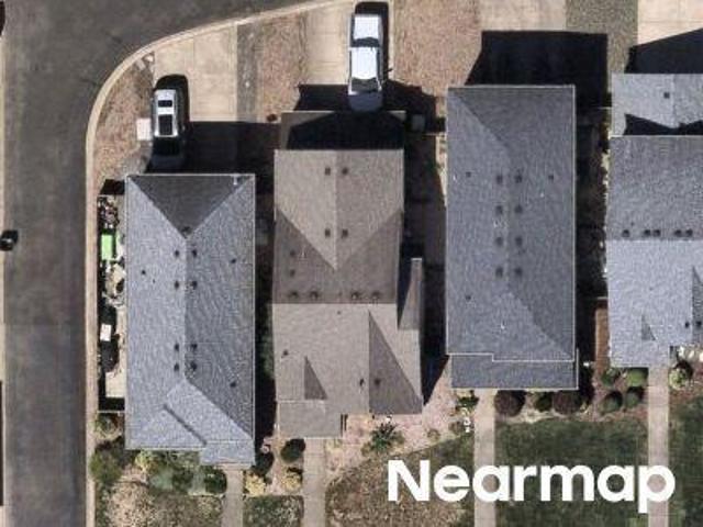 NW Keenon St