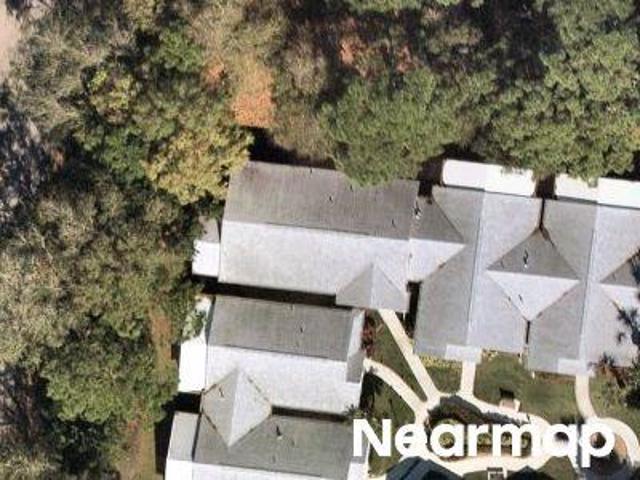 NW Lombardy Dr