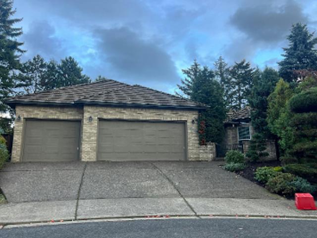 NW Lucerne Ct