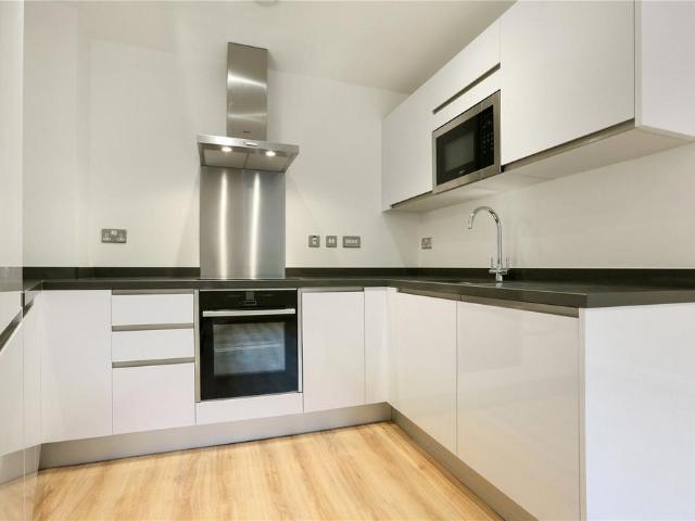 Number One Bristol, Lewins Mead. 1 bed apartment to rent £1,550 pcm £358 pw