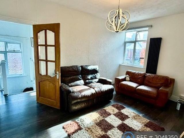Nuns Moor Road, Newcastle Upon Tyne, NE4 3 bed flat to rent £1,050 pcm £242 pw