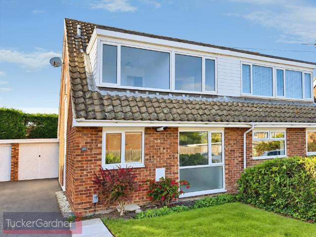 Nuns Orchard, CAMBRIDGE, CB24 3 bed house to rent £1,800 pcm £415 pw