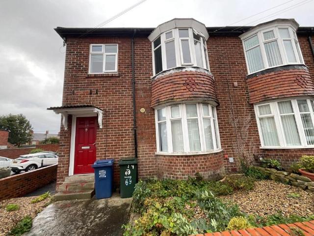 Nunsmoor Road, Fenham NE4 3 bed flat to rent £1,200 pcm £277 pw