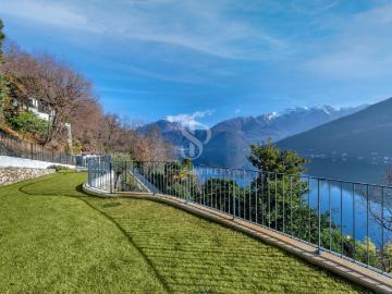 Nuova Villa con vista lago