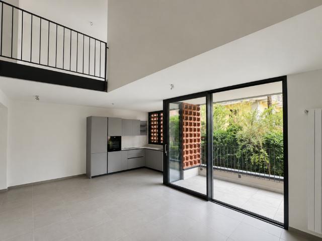 Nuovo 4.5 locali duplex con balcone
