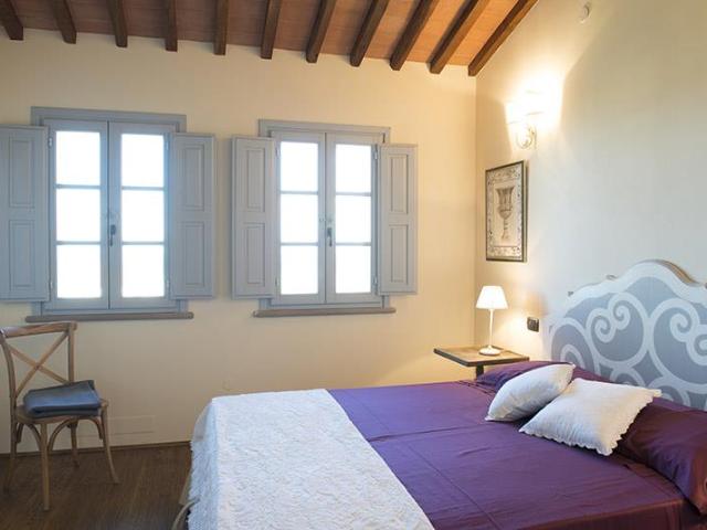 Nuovo Amleto con appartamenti 150m² Chianni