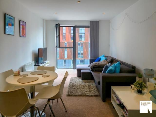 Nuovo Apartments 2 bed apartment to rent £1,375 pcm £317 pw