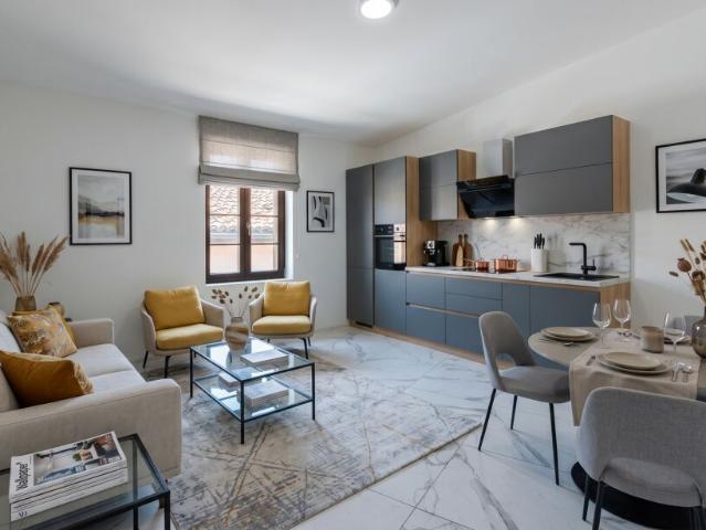 NUOVO E STUPENDO TRILOCALE CON SOFFITTA A BISSONE