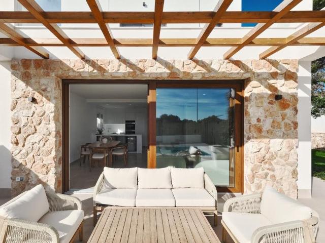 Nueva terminada entrega inmediata 140m² Orihuela Costa