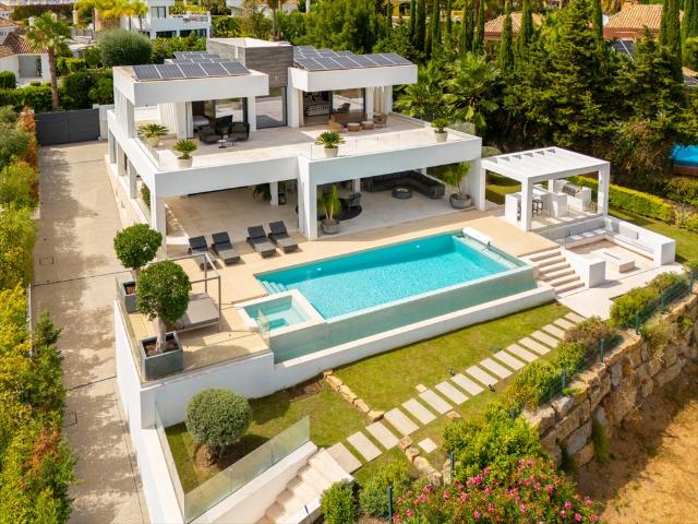 Na sprzedaż luksusowa willa 473 m² z basenem infinity w Marbella