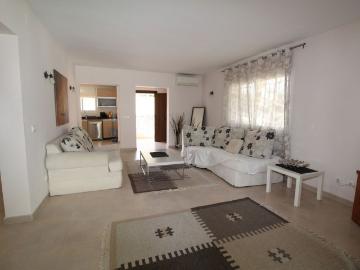 Townhouse in Nueva Andalucía