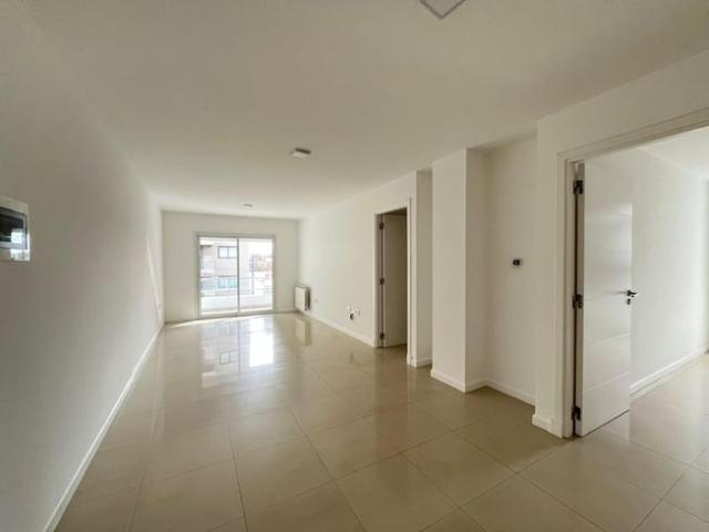 Departamento de calidad, amplio, luminoso, en Nueva Córdoba