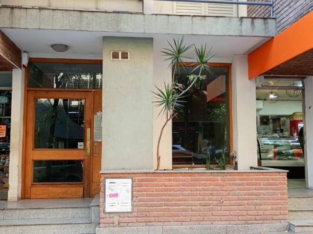 NUEVA CORDOBA Excelente ubicación Piso alto Balcón