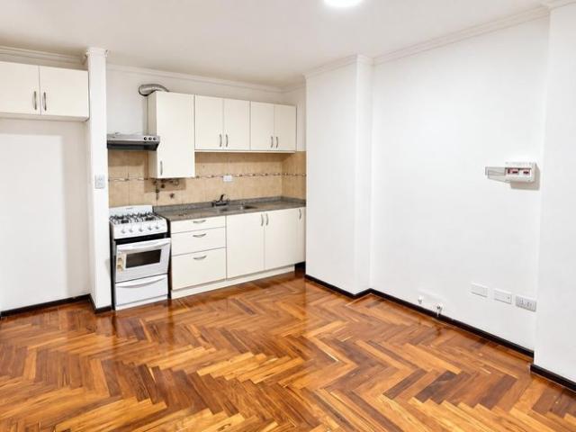 Nueva Córdoba 1 dorm Richarson 46 Frente al Parque