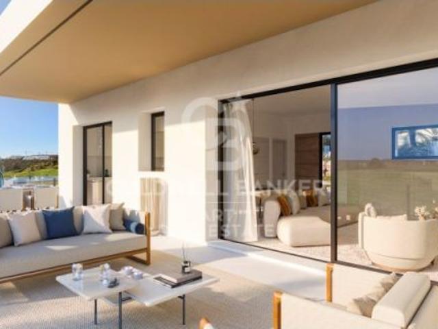 Nueva promoción de viviendas adosadas en Estepona golf